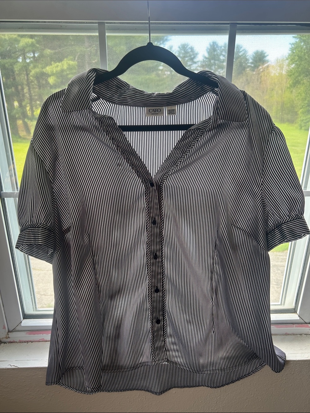 Cato Black & White Striped Short-Sleeve Button Blouse 22/24 size